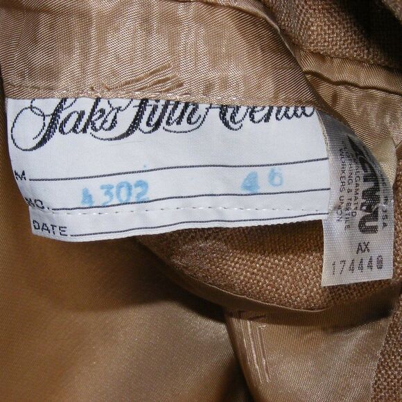 Vintage LANVIN Sports Coat, 45/46, Khaki, 2 button, Patch pockets, Logo lining - Picture 12 of 13